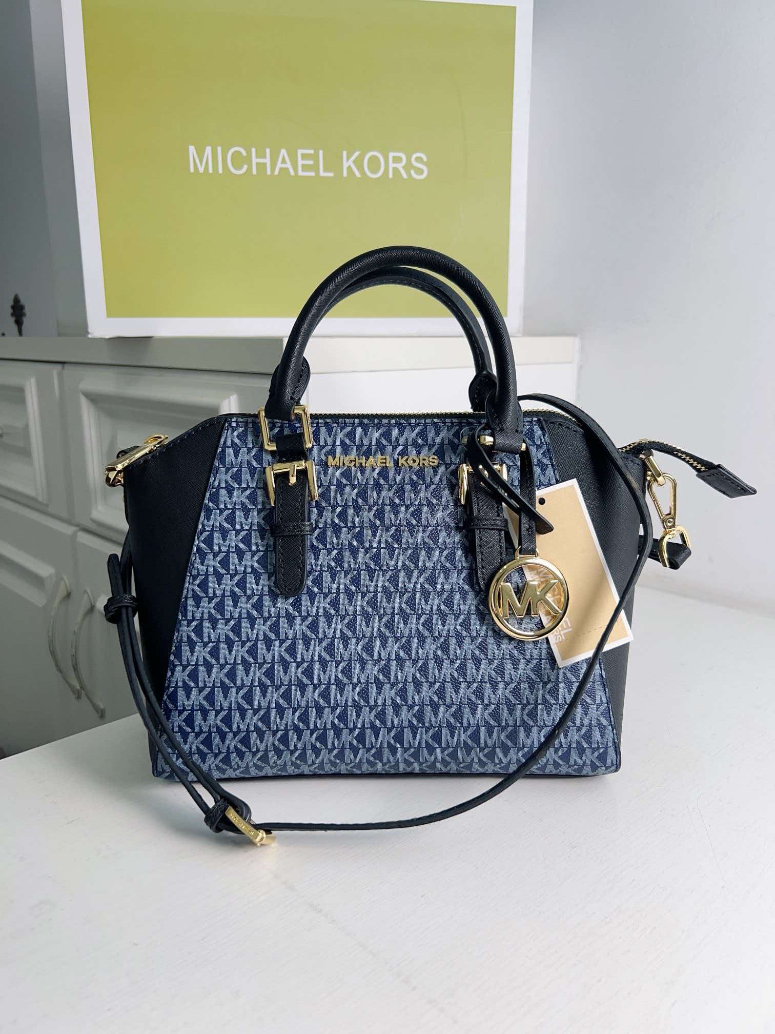 Women'S Tote Bags Michael Kors - حقيبة يد نسائية جديدة من مايكل