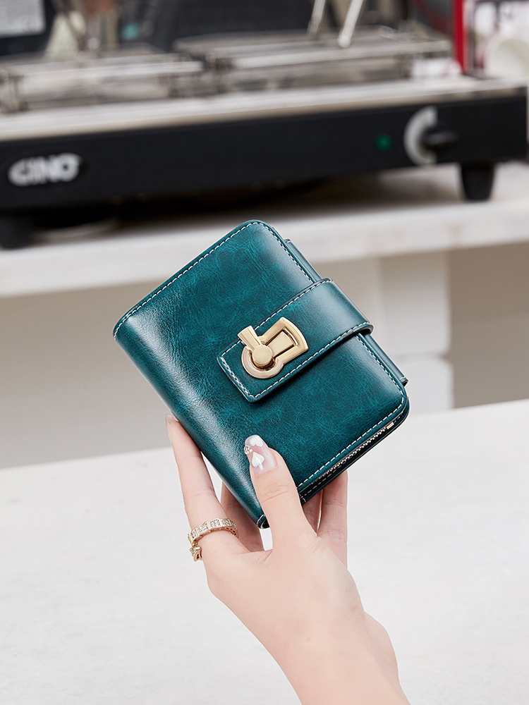 Women Bags Flipkart - محفظة نسائية قصيرة ثلاثية الطي بتقنية