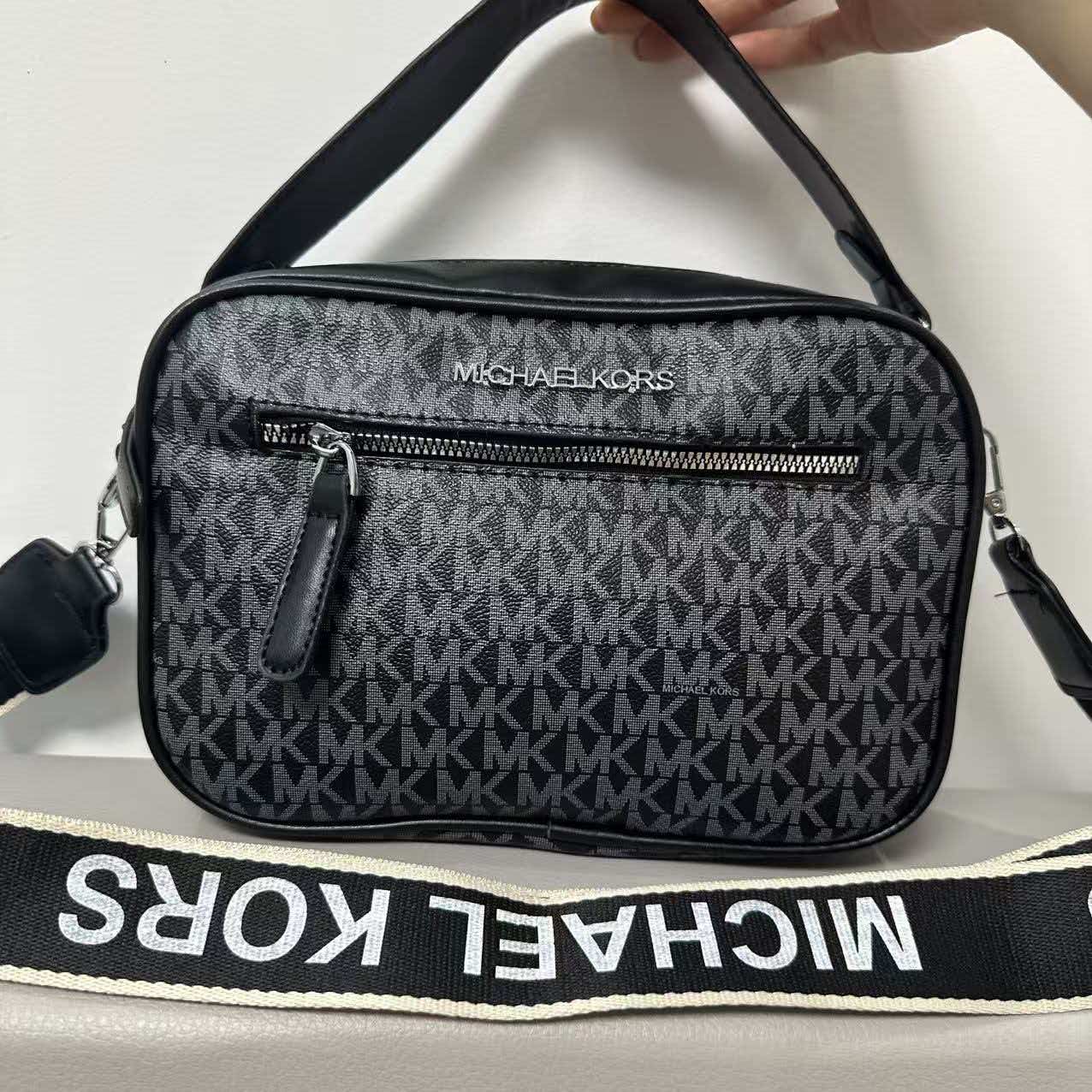 Women'S Tote Bags Michael Kors - حقيبة كاميرا مايكل كورس جيت سيت