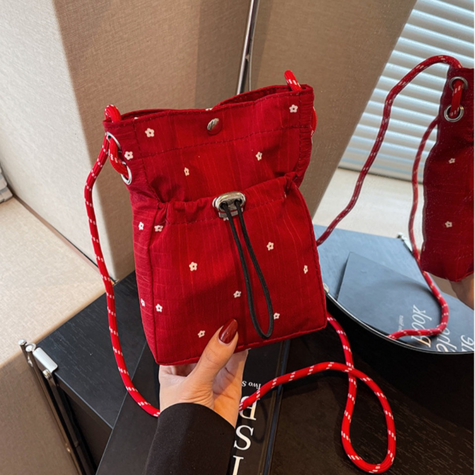 حقيبة هاتف صغيرة بوهيمية للنسا - مراجعة Women Bags Flipkart وسعره