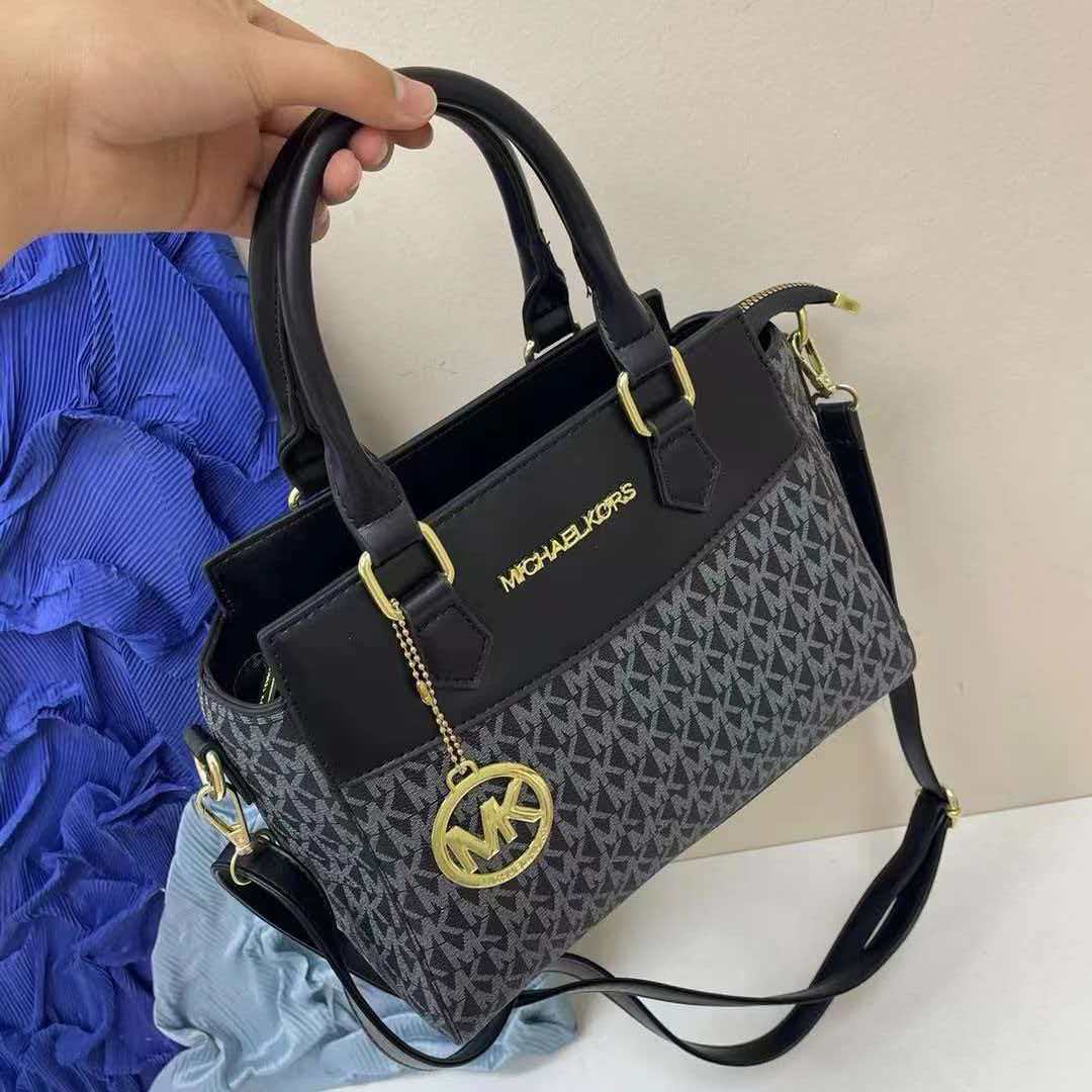 حقيبة يد نسائية فاخرة خفيفة ال - مراجعة Women'S Tote Bags Michael Kors وسعره
