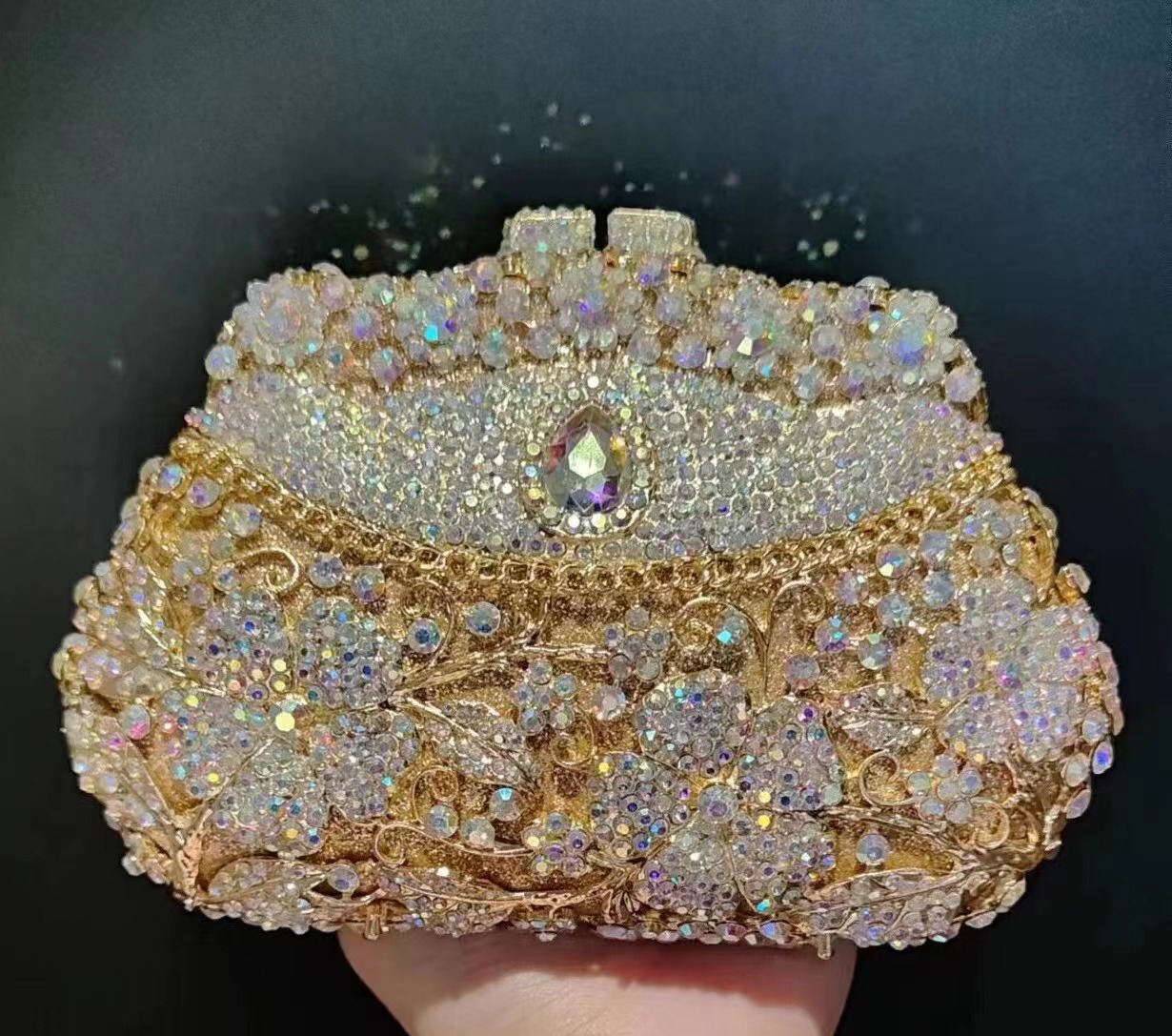 حقيبة سهرة نسائية معدنية ذهبية - مراجعة Women Bags Gold وسعره