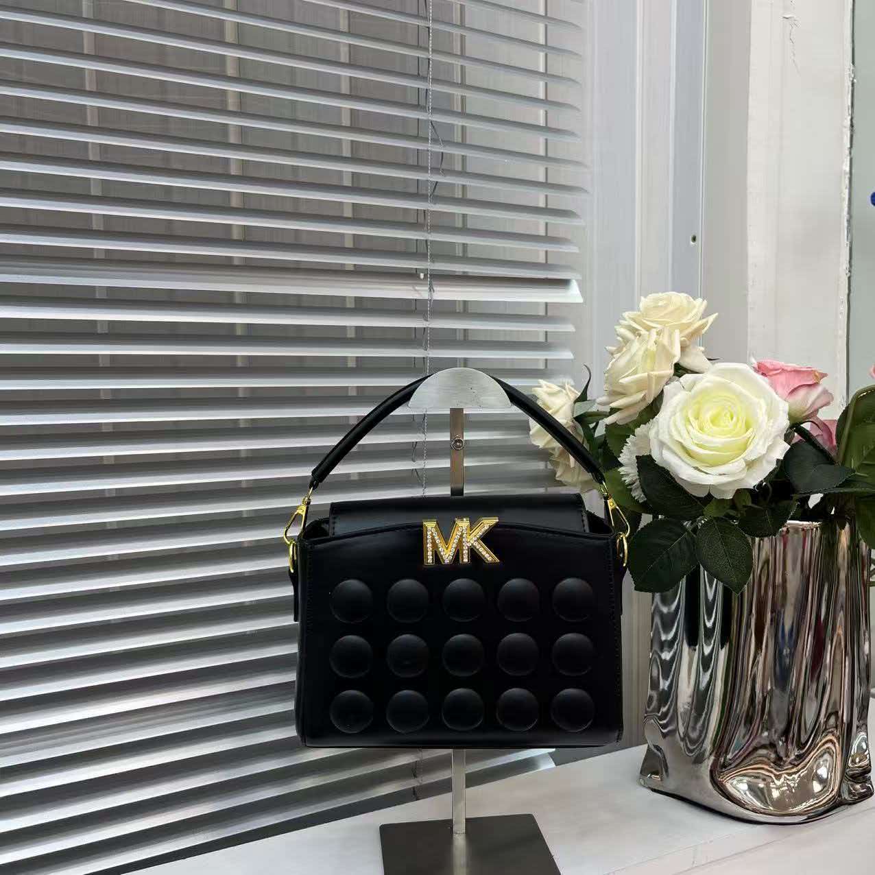 حقيبة يد نسائية فاخرة خفيفة ال - مراجعة Women'S Tote Bags Michael Kors وسعره