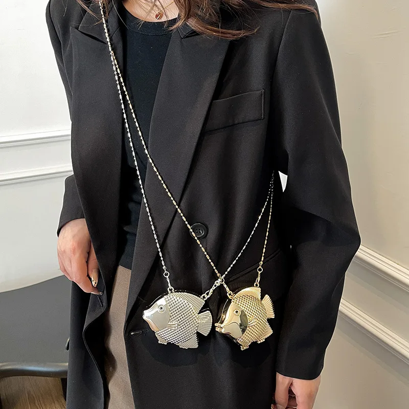 لطيف الأسماك الصغيرة شكل معدن  - مراجعة Women Bags Gold وسعره
